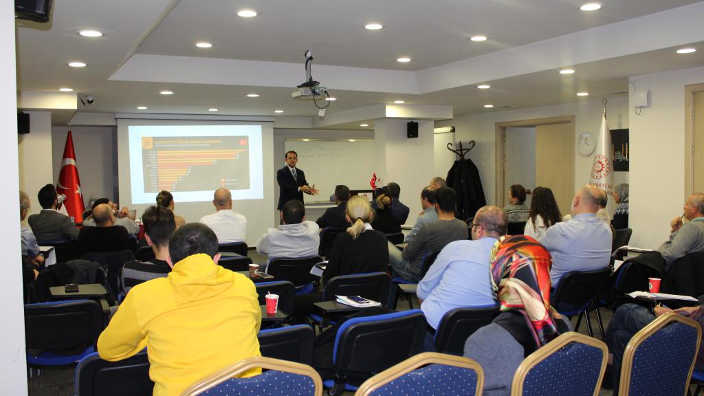 Ankara Kalkınma Ajansı E-ticaret Eğitimlerine Devam Ediyor