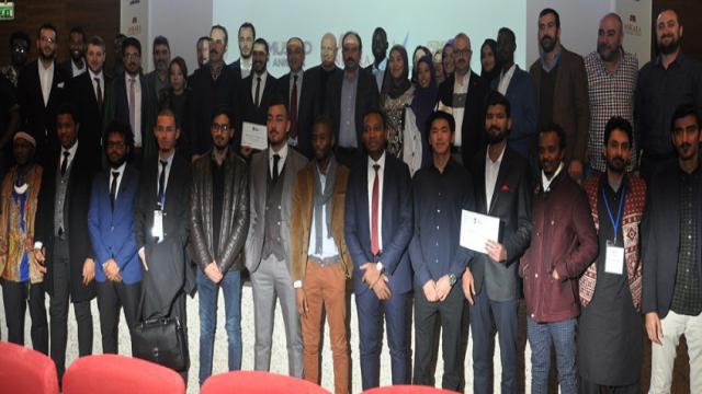 Uluslararası Öğrenciler Dış Ticaret Sertifikalarını Aldı